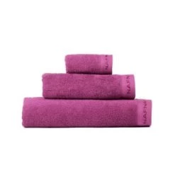 Naf Naf Ensemble De Bain CASUAL - Set De Bain Trois Pièces Aigue-marine -Gants de toilette Soldes casual set de bain trois pieces violet 1