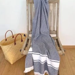 Le Comptoir De La Plage Accessoires Et Serviettes De Plage  Fouta Doublée éponge Avec Franges Bleue Marine Chevron 90x160 -Gants de toilette Soldes fouta doublee eponge avec franges bleue marine chevron 90x160 3