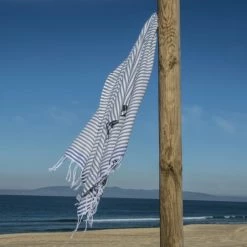 Febronie Décoration De Jardin Fouta En Coton 100x200 Gris Moyen Et Bleu Grec -Gants de toilette Soldes fouta en coton 100x200 gris moyen et bleu grec 2