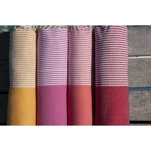 Febronie Décoration De Jardin Fouta En Coton 100x200 Rouge 6 Febronie Décoration De Jardin Fouta En Coton 100x200 Rouge – Image 4