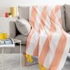 Maisons Du Monde Décoration De Jardin Fouta En Coton à Rayures Et Pompons écrus, Corail Et Jaunes 100x170