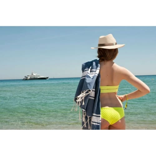 Febronie Décoration De Jardin Fouta En Coton Bande Blanche 100x200 Bleu Jean 7 Febronie Décoration De Jardin Fouta En Coton Bande Blanche 100x200 Bleu Jean – Image 5