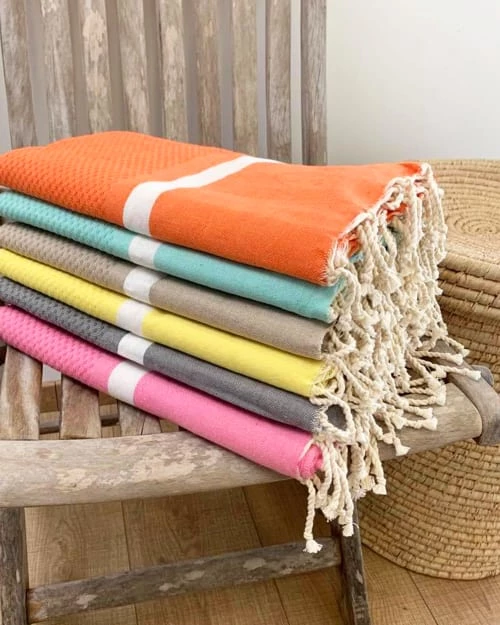 Le Comptoir De La Plage Accessoires Et Serviettes De Plage Fouta Nid D'abeille Rose Melissa 100 X 200 4 Le Comptoir De La Plage Accessoires Et Serviettes De Plage Fouta Nid D'abeille Rose Melissa 100 X 200 – Image 2