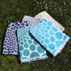 Fouta Futée Décoration De Jardin Fouta Pois En Coton Avec Franges Grise 95x170cm 10 Fouta Futée Décoration De Jardin Fouta Pois En Coton Avec Franges Grise 95x170cm -Gants de toilette Soldes fouta pois en coton avec franges grise 95x170cm 2