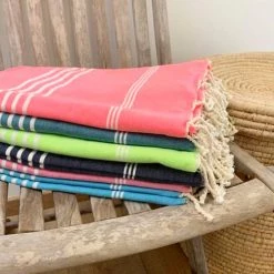 Le Comptoir De La Plage Accessoires Et Serviettes De Plage  Fouta Traditionnelle Kolora Lake Bleu Canard 100 X 200 -Gants de toilette Soldes fouta traditionnelle kolora lake bleu canard 100 x 200 2