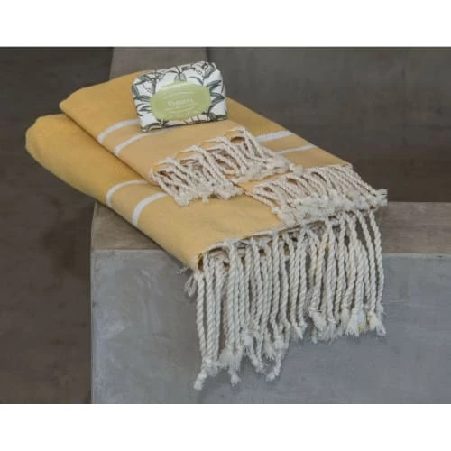 Febronie Décoration De Jardin Lot De 3 Foutas 100x200 + 50x80 (x2) Jaune Safran Et Blanc 4 Febronie Décoration De Jardin Lot De 3 Foutas 100x200 + 50x80 (x2) Jaune Safran Et Blanc – Image 2