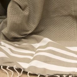 Febronie Décoration De Jardin Lot De 3 Foutas 100x200 + 50x80 (x2) Taupe Clair Et Blanc -Gants de toilette Soldes lot de 3 foutas 100x200 50x80 x2 taupe clair et blanc 5