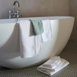 Oona Home Ensemble De Bain Lot De 3 Serviettes Vert Sage 30X50, 50X100, 90X160 -Gants de toilette Soldes lot de 3 serviettes vert sage 30x50 50x100 90x160 3