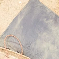 Juniqe Décoration De Jardin Serviette De Plage En éponge-velours En Blanc Ivoire & Noir 90x180 -Gants de toilette Soldes serviette de plage en eponge velours en blanc ivoire noir 90x180 2