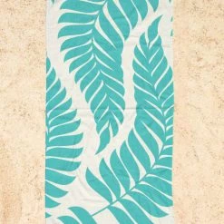 Juniqe Décoration De Jardin Serviette De Plage En éponge-velours En Blanc & Turquoise 90x180 -Gants de toilette Soldes serviette de plage en eponge velours en blanc turquoise 90x180 5