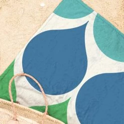 Juniqe Décoration De Jardin Serviette De Plage En éponge-velours En Bleu & Turquoise 90x180 -Gants de toilette Soldes serviette de plage en eponge velours en bleu turquoise 90x180 21