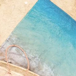 Juniqe Décoration De Jardin Serviette De Plage En éponge-velours En Rose & Turquoise 90x180 -Gants de toilette Soldes serviette de plage en eponge velours en rose turquoise 90x180 21