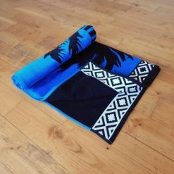 Le Comptoir De La Plage Décoration De Jardin Serviette De Plage éponge Velours Bleu Plaza 86 X 160 -Gants de toilette Soldes serviette de plage eponge velours bleu plaza 86 x 160 3