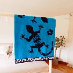 Le Comptoir De La Plage Accessoires Et Serviettes De Plage  Serviette De Plage éponge Velours Bleu Turquoise Tuko 86 X 160 -Gants de toilette Soldes serviette de plage eponge velours bleu turquoise tuko 86 x 160 2