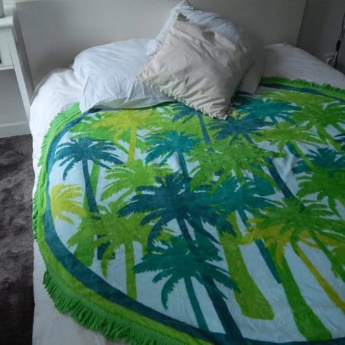 Le Comptoir De La Plage Accessoires Et Serviettes De Plage Serviette De Plage éponge Velours Ronde Vert Palma 150 4 Le Comptoir De La Plage Accessoires Et Serviettes De Plage Serviette De Plage éponge Velours Ronde Vert Palma 150 – Image 2